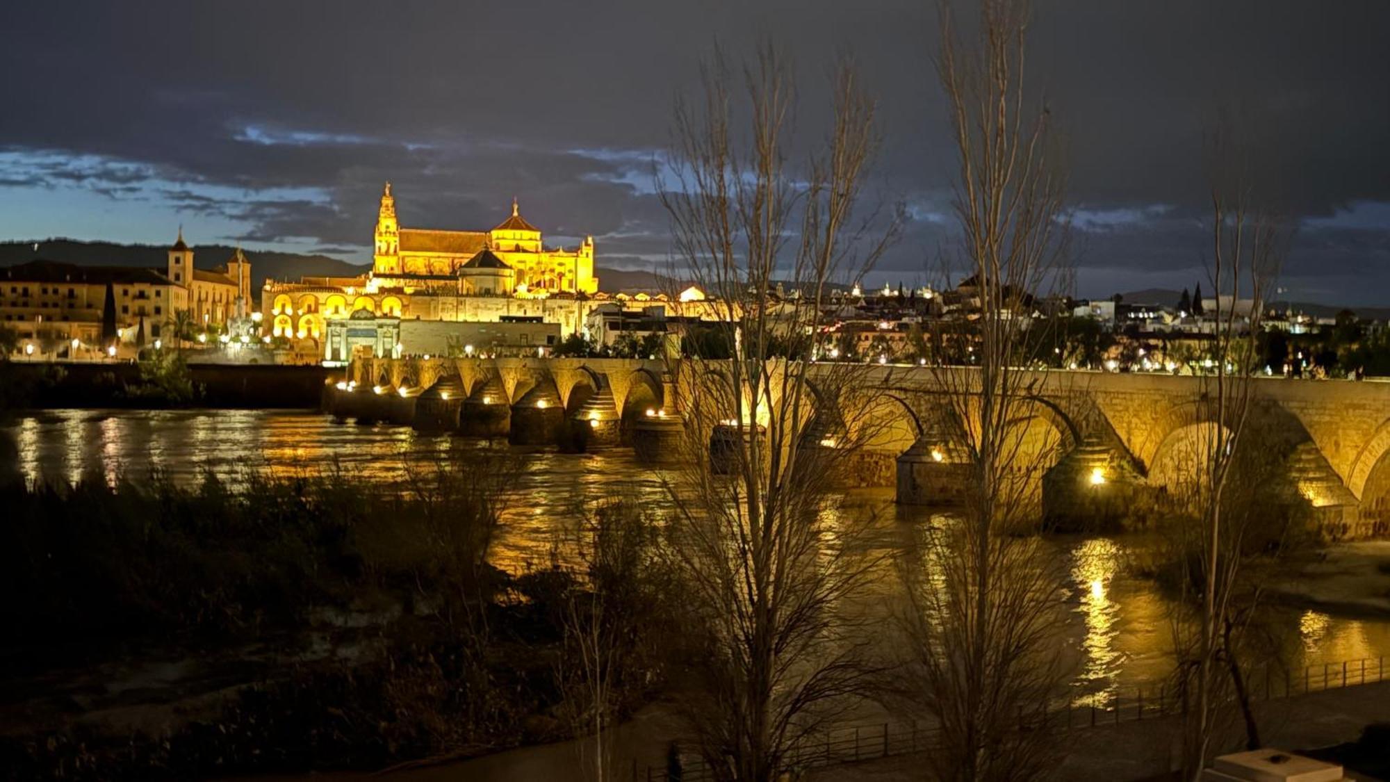 Plaza Andalucia Apartment -A 10Min Caminando Del Puente Romano Kordoba Zewnętrze zdjęcie